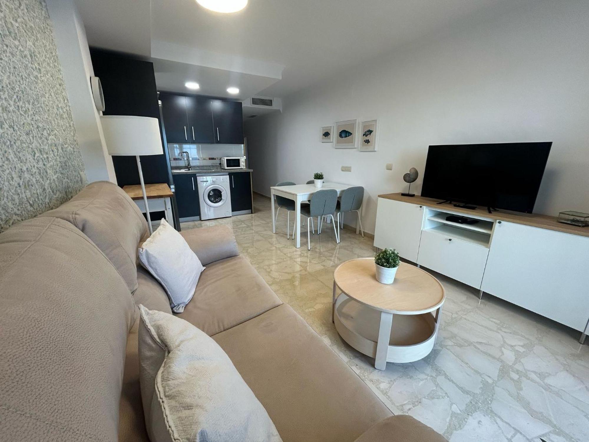 Maravilloso Apartamento En Primera Linea De Playa Con Vistas Al Mar En Caleta De Velez 2 D Exterior photo